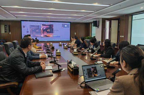集團公司開展“常見企業法律風險及其防范”的法治宣講.jpg
